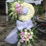 Lặng Buồn Tiễn Xa